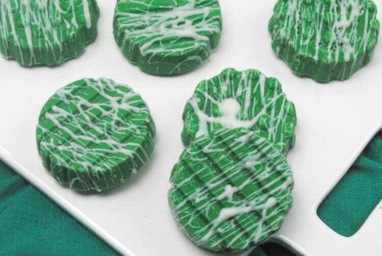 St. Patrick's Day Chocolate Covered Oreos