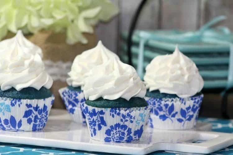 Blue Curacao Cupcakes 4