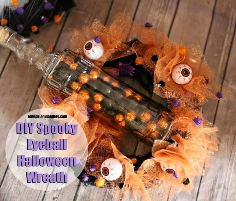DIY Spooky Eyeball Halloween Wreath