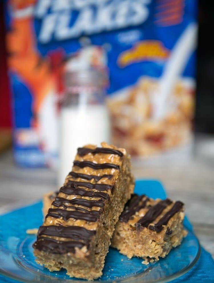 No Bake Frosted Flakes Peanut Butter Cereal Bars Recipe