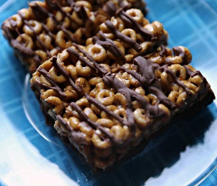 Peanut Buttery Honey Cereal Bars with Dark Chocolate